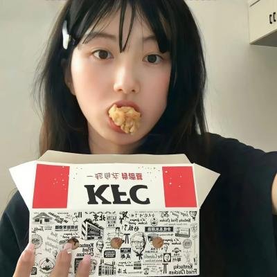 我们生活愉快 在线观看